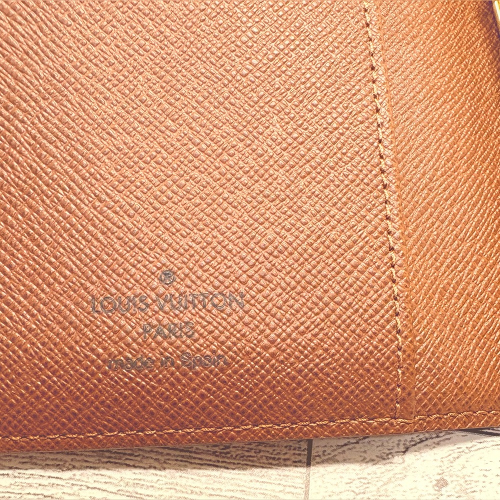 💯 Authentic Louis Vuitton Small Ring Agenda + Box and Refill - Picture 6 of 11
